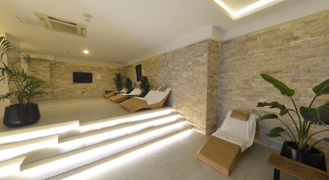 Ring Downtown Hotel Antalya Buitenkant foto