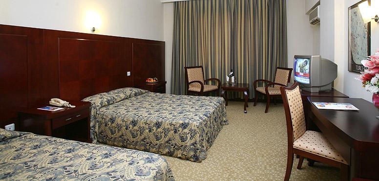 Ring Downtown Hotel Antalya Buitenkant foto